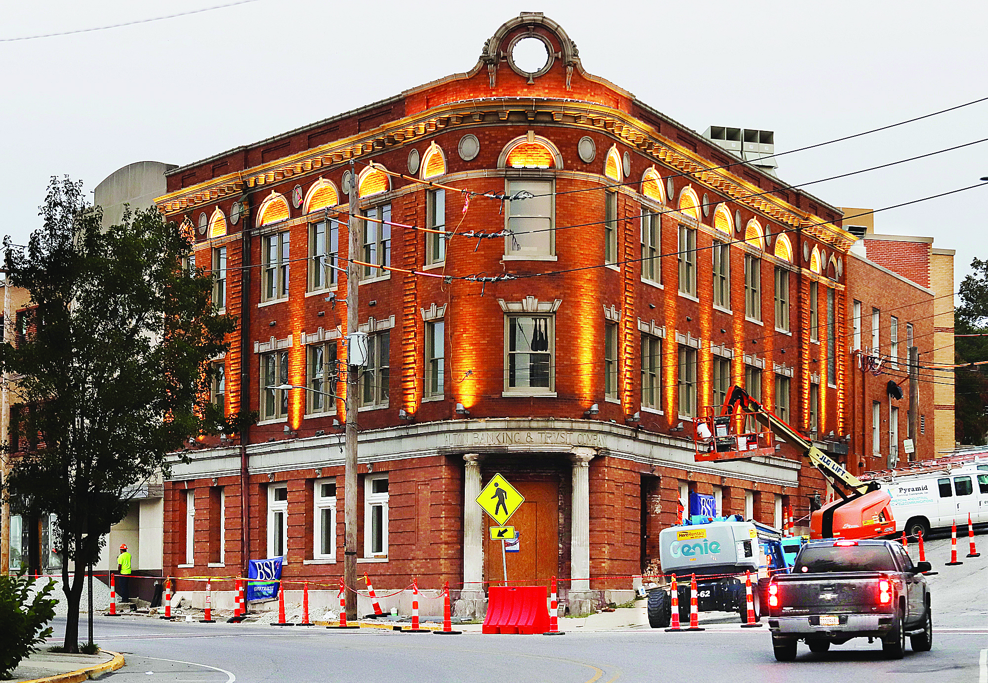 Alton Main Street to host spring What's Up Downtown at The Wedge