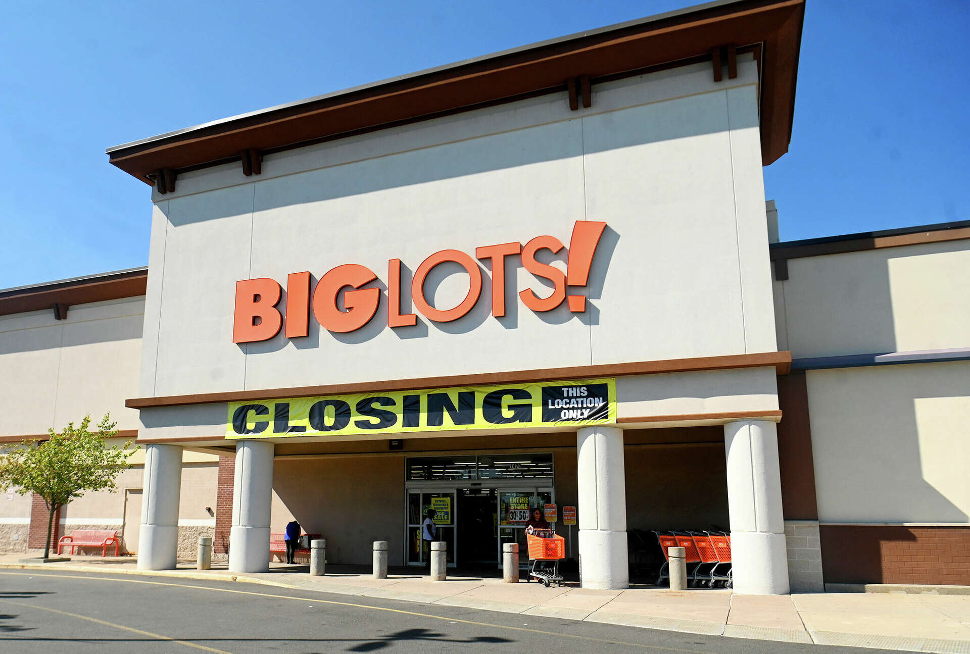 Did Ollie's Buy Out Big Lots Ollie’s to open in former CT Big Lots location on Berlin Turnpike
