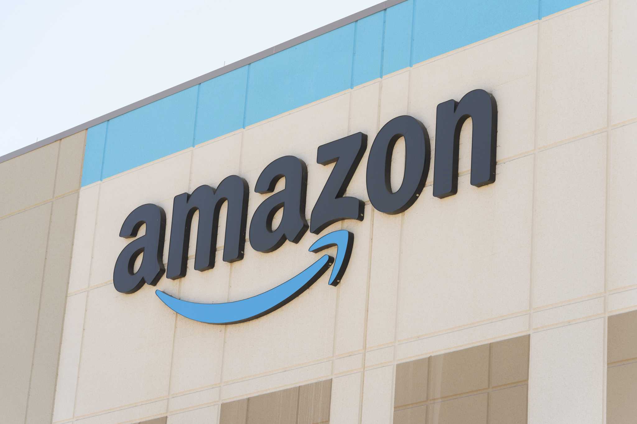 Amazon to close two California facilities, affecting hundreds of jobs