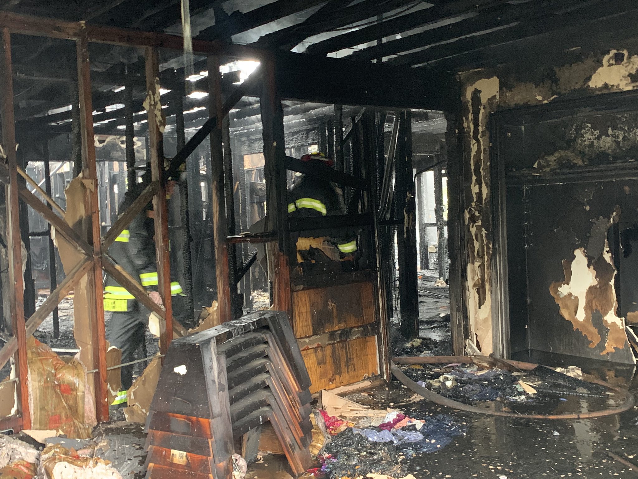 Oakland firefighters battle residential building blaze on 83rd Ave.