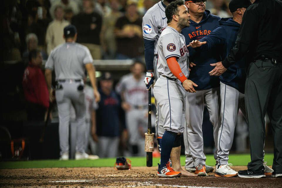 Photos Show Jose Altuve Get Ejected For Taking Off His Shoe