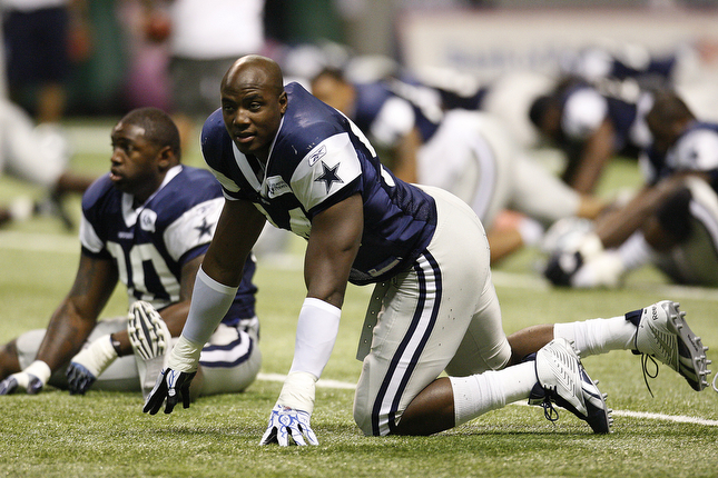 Cowboys' DeMarcus Ware, 49ers' Carlos Rogers released