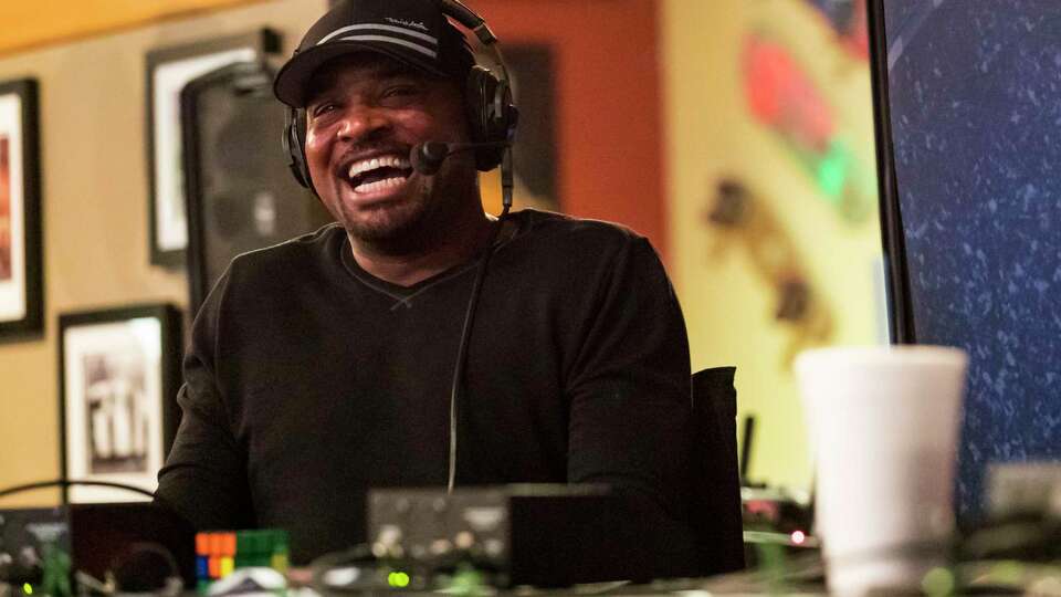 Heisman trophy winner, and University of Houston alum Andre Ware is shown as a guest on the Texans radio show at Fuddrucker's on the Southwest Freeway Tuesday, Nov 19, 2019, in Houston.