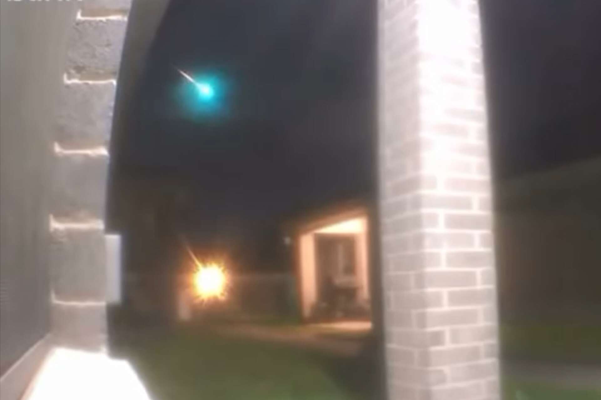 Bright fireball big enough to see in Texas and Mexico