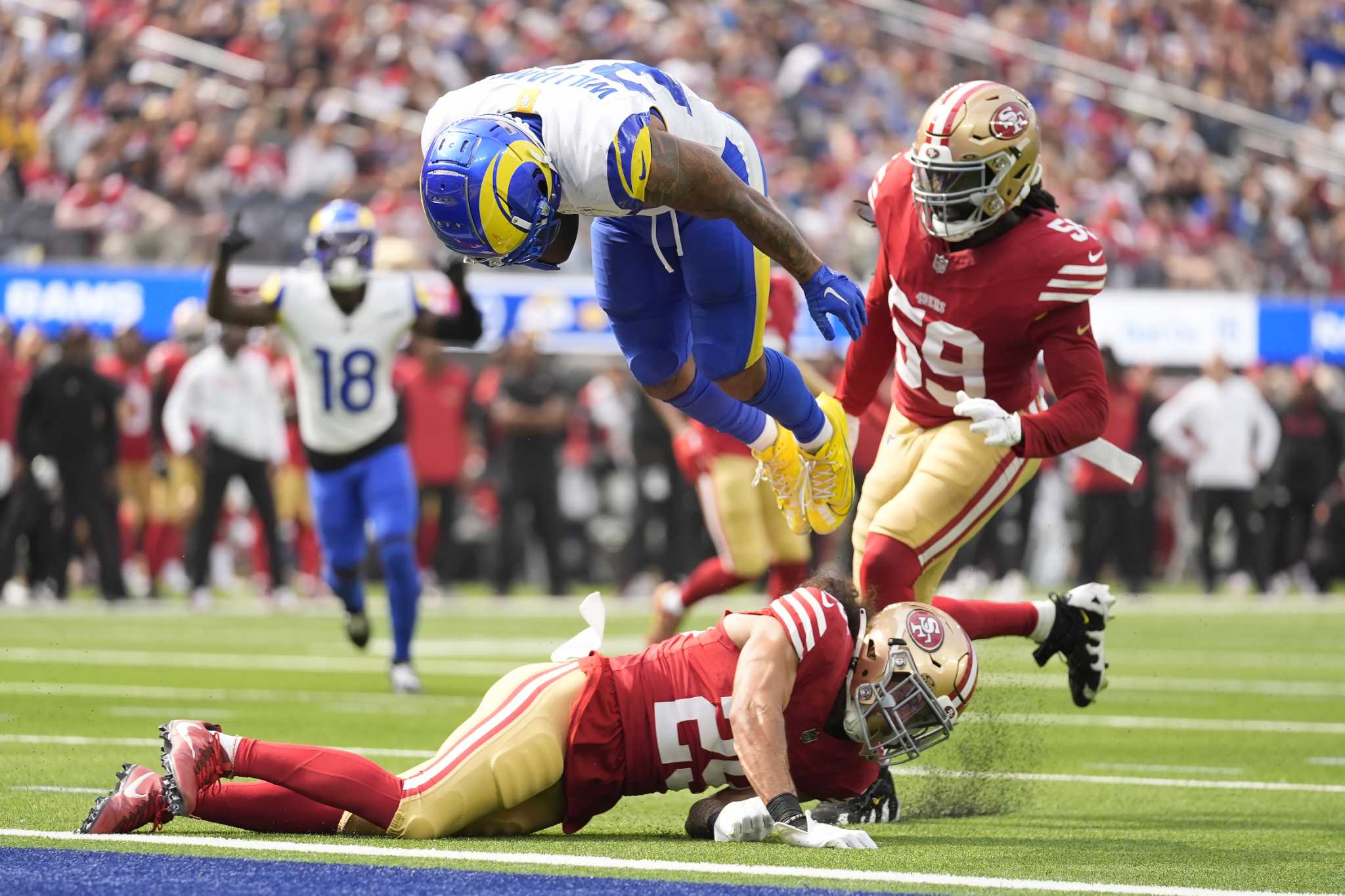 49ers' linebacker De'Vondre Campbell surprised to share playing time