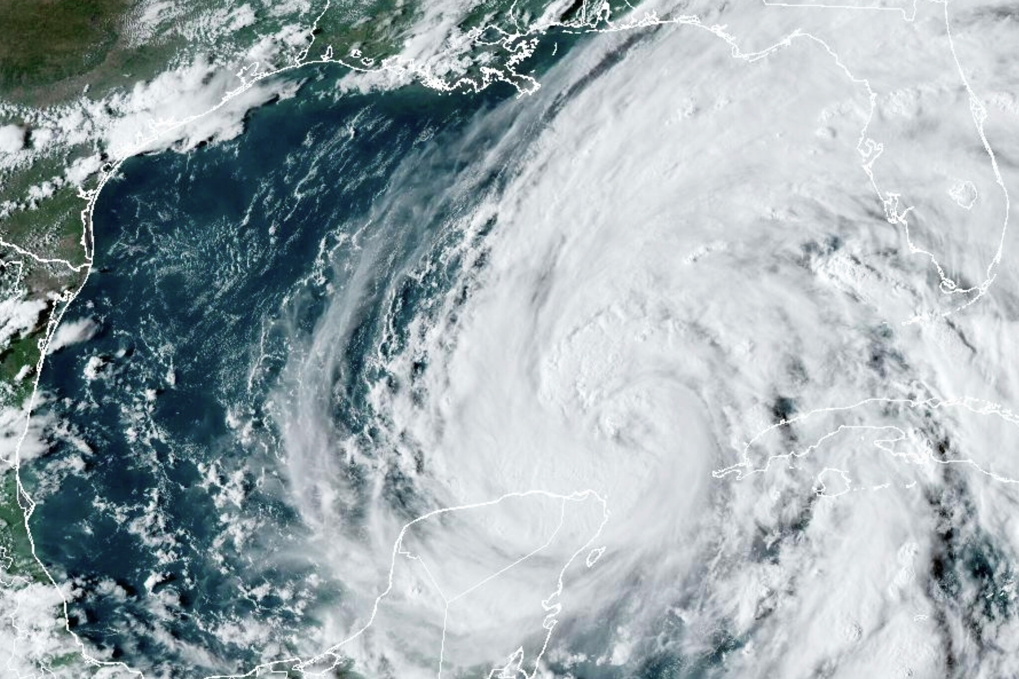Hurricane Helene: Heavy rain, winds expected in Illinois