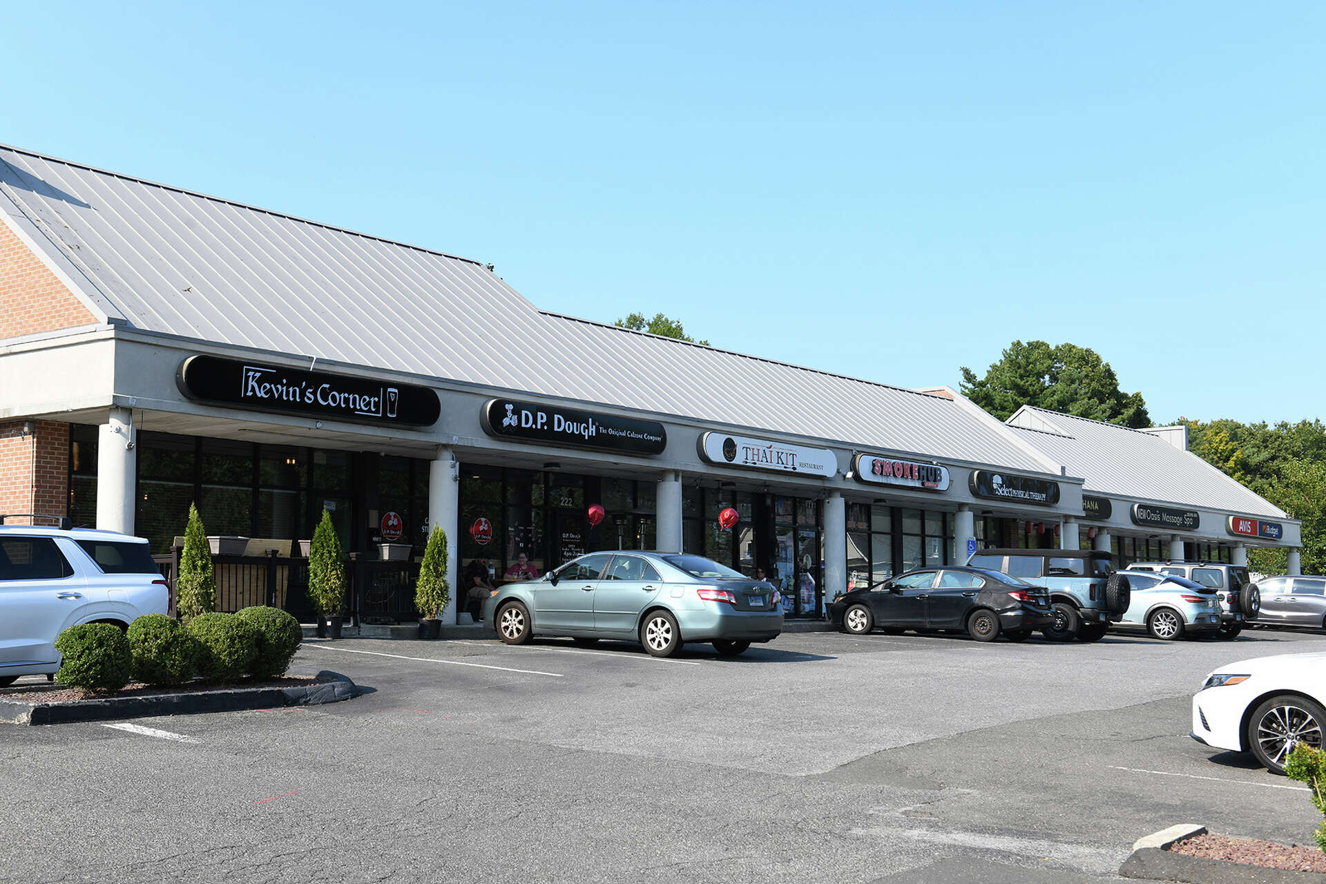 D.P. Dough, Kevin's Corner give Fairfield's Post Road Plaza new life