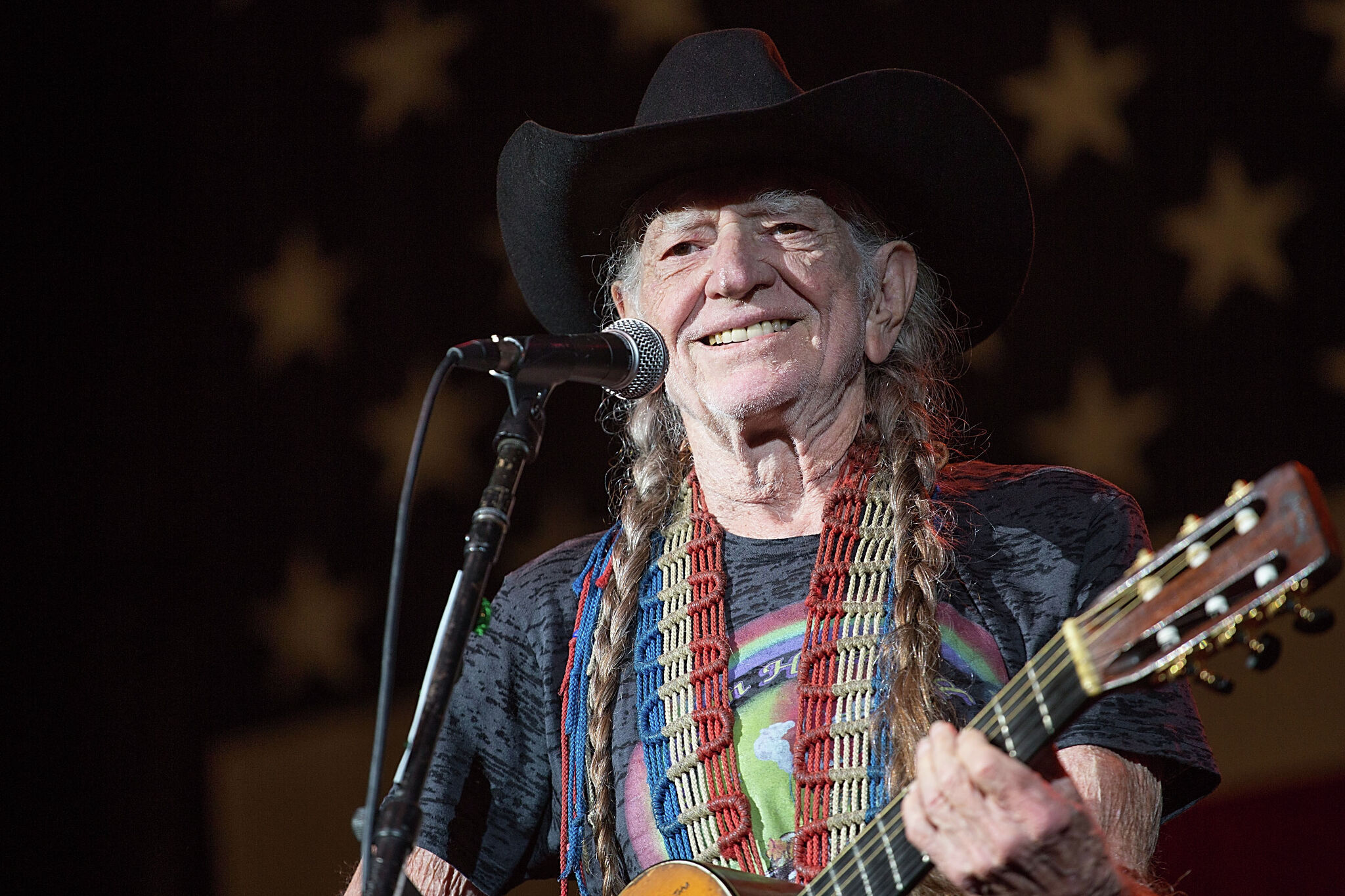 Willie Nelson vs son Lukas for 2026 country Grammy Award