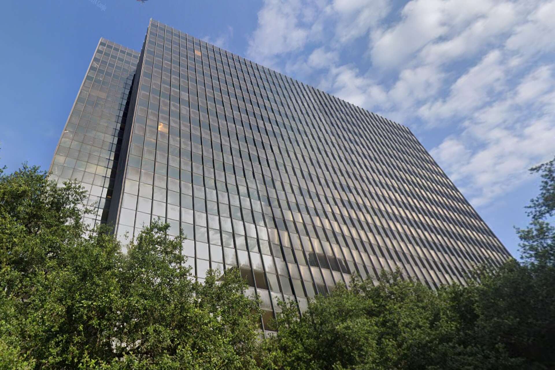 Another Houston office tower suffers from financial trouble