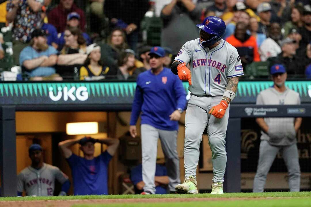 Mets manager Carlos Mendoza ejected from pivotal game against Brewers