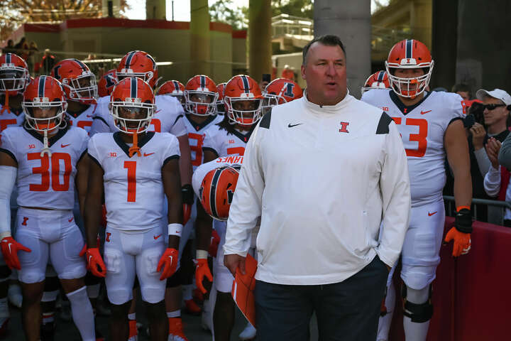 Bret Bielema: 5 Facts On The Illinois Football Head Coach