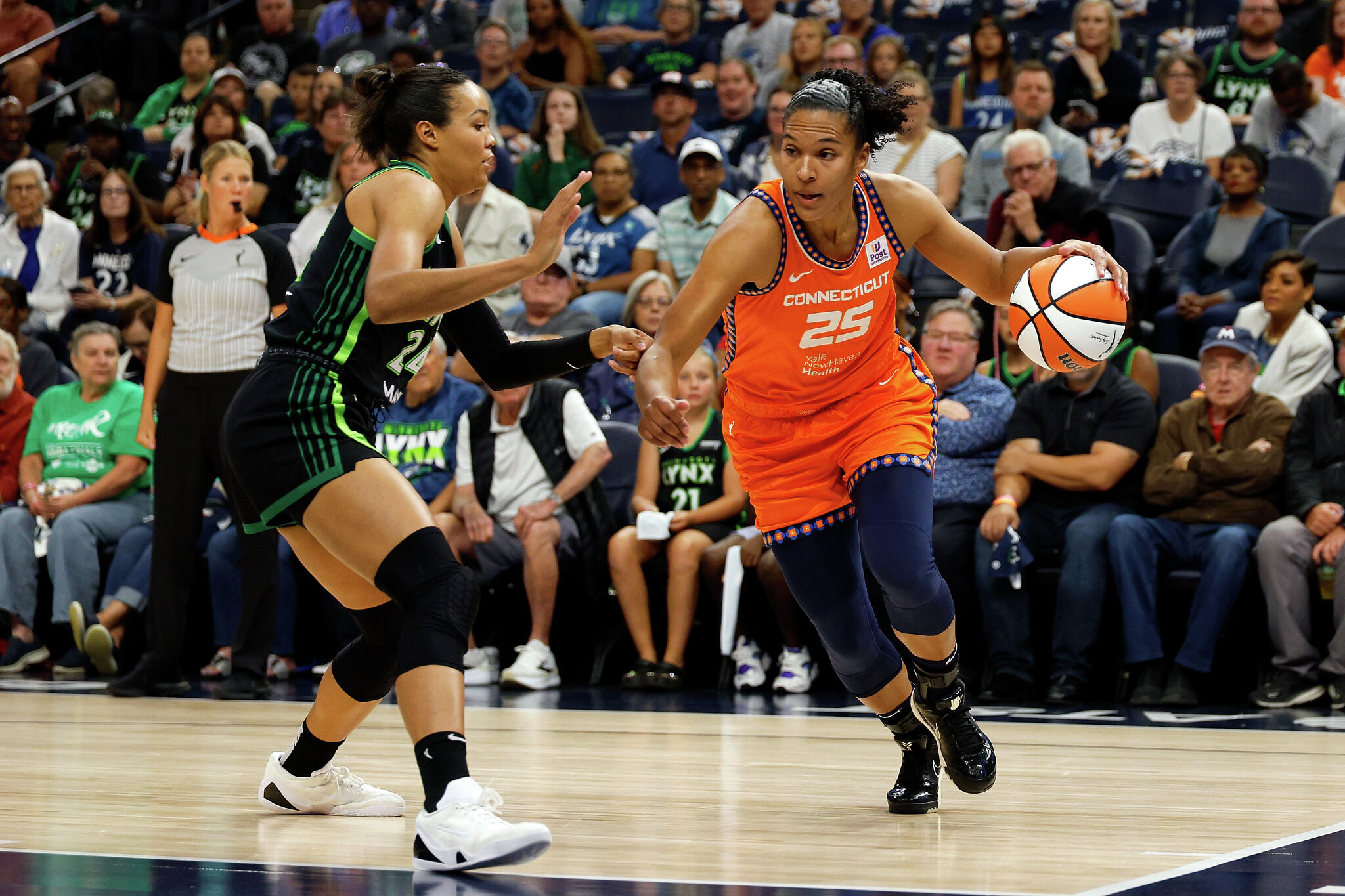 CT Sun defeat Minnesota Lynx in Game 1 of WNBA semifinals