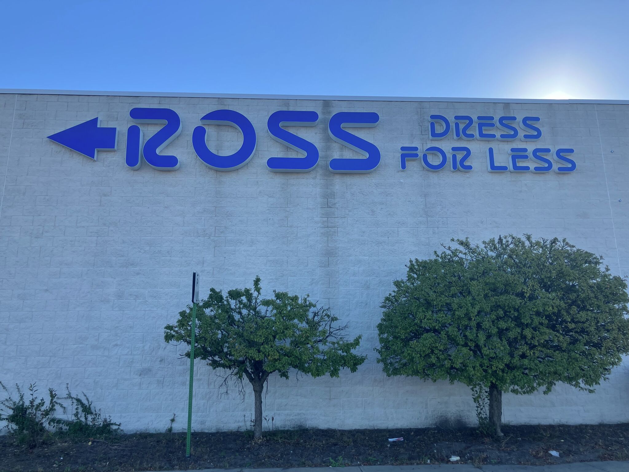 Ross Dress For Less opens at 9:30 a.m. Friday, Oct. 11 at Midland Mall Ross Dress For Less opens at 9:30 a.m. Friday, Oct. 11 at Midland Mall