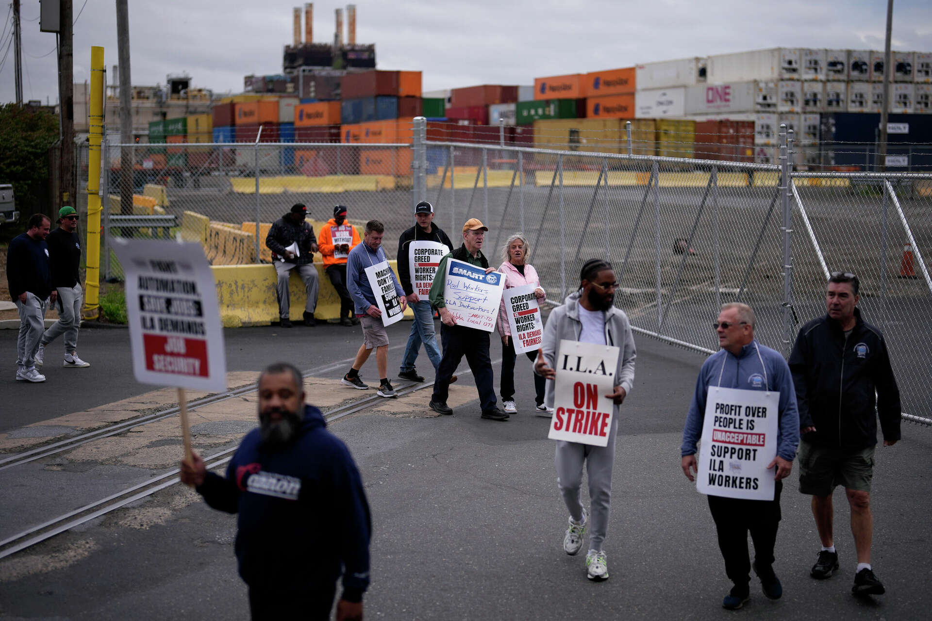 What to know about the 2024 dock workers strike and its effect on CT