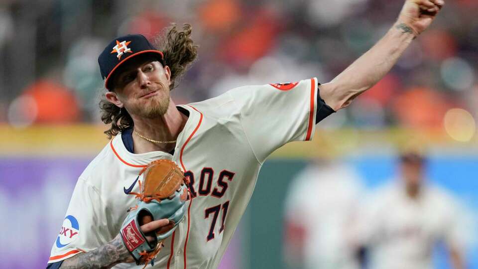 Houston Astros pitcher Josh Hader (71) delivers in the ninth inning during Game 1 of the American League Wild Card Series at Minute Maid Park, Tuesday, Oct. 1, 2024, in Houston.