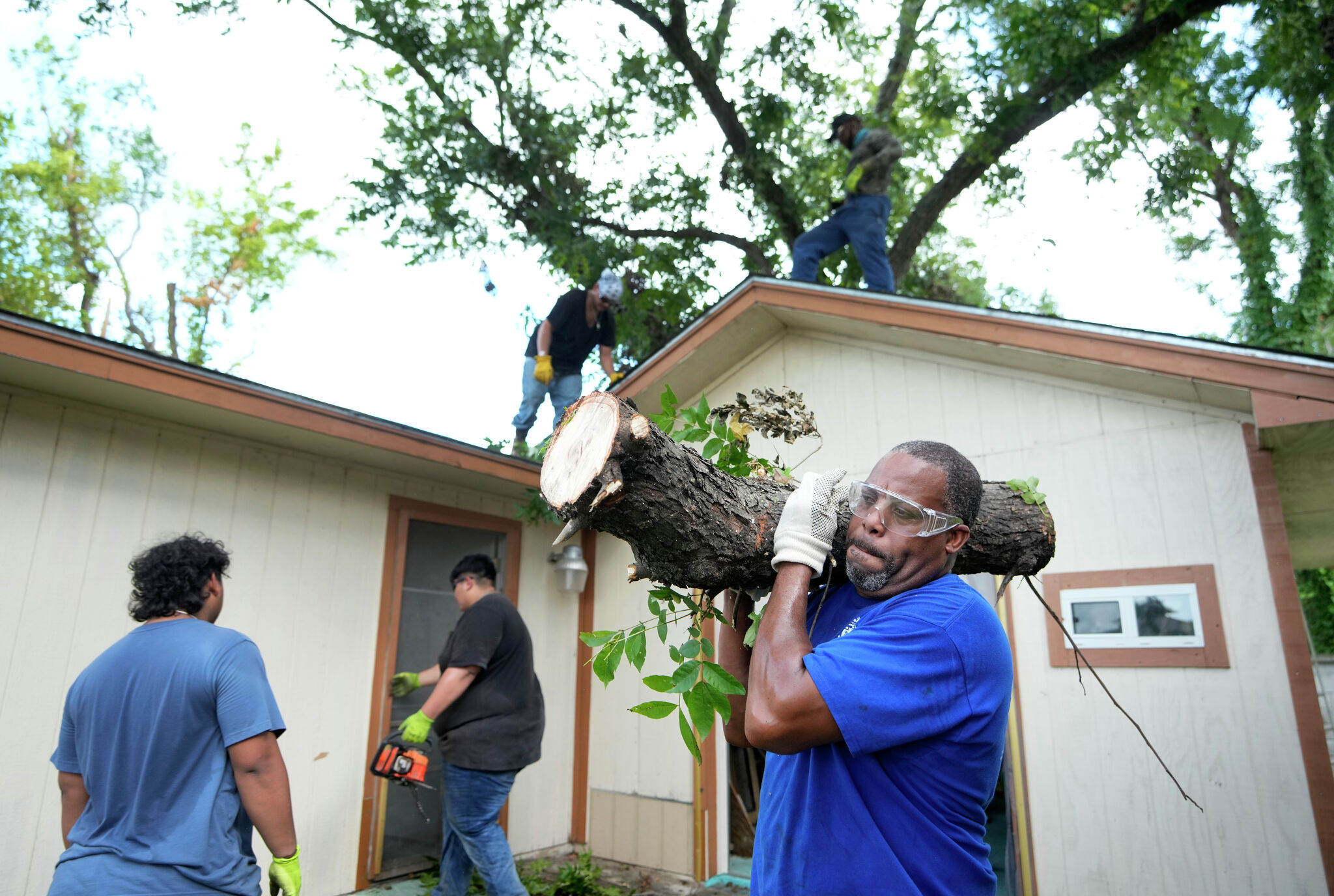 IRS extends tax deadline for residents hit by Hurricane Beryl