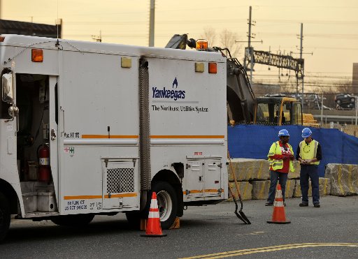 Tong urges Connecticut utility regulators to reject Yankee Gas rate hike