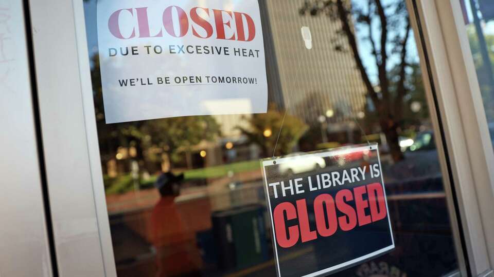 San Rafael Library on 4th Street closed due to excessive heat in San Rafael, Calif., on Wednesday, October 2, 2024.