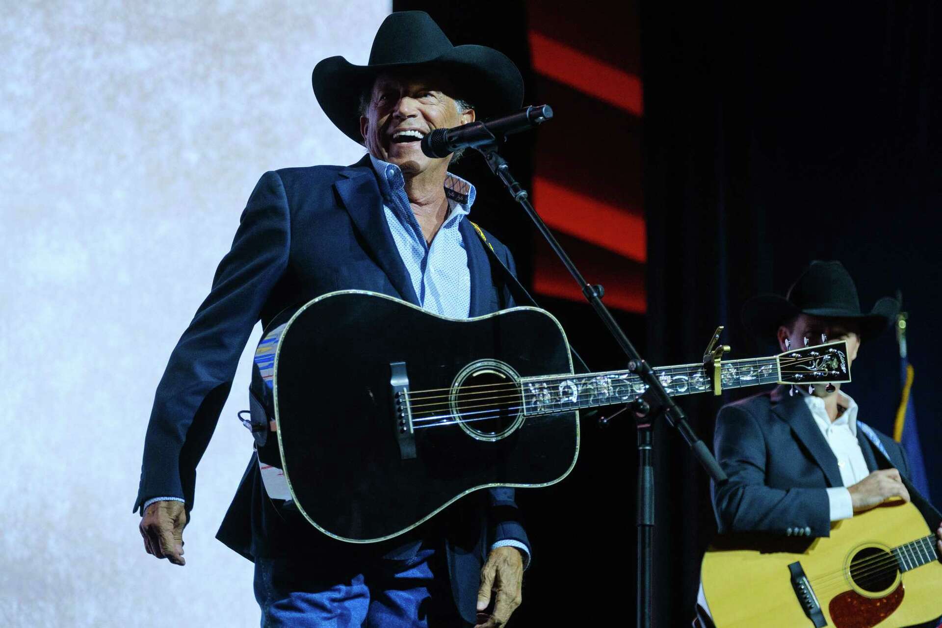 George Strait announces benefit for Hill Country flood victims