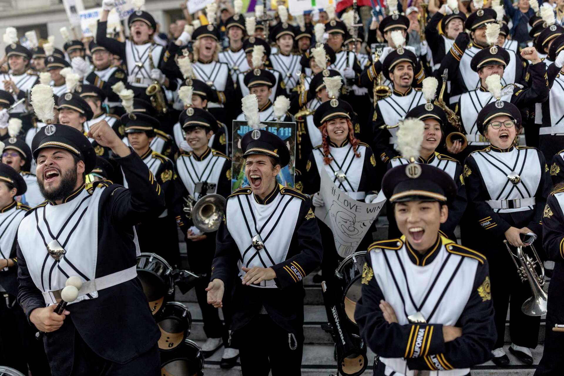 Bears fans bring Calgorithm energy to ESPN ‘College GameDay’ broadcast