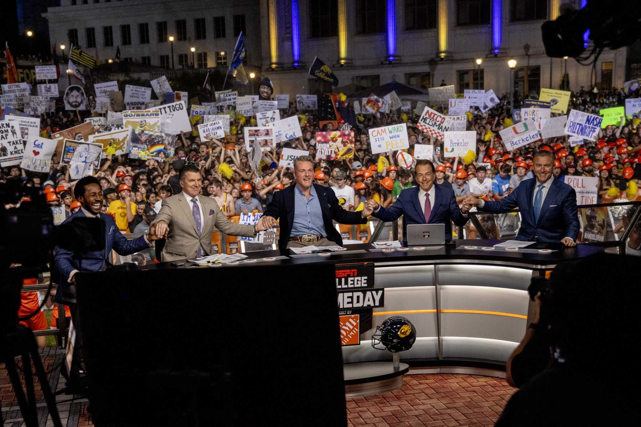 Bears fans bring Calgorithm energy to ESPN ‘College GameDay’ broadcast
