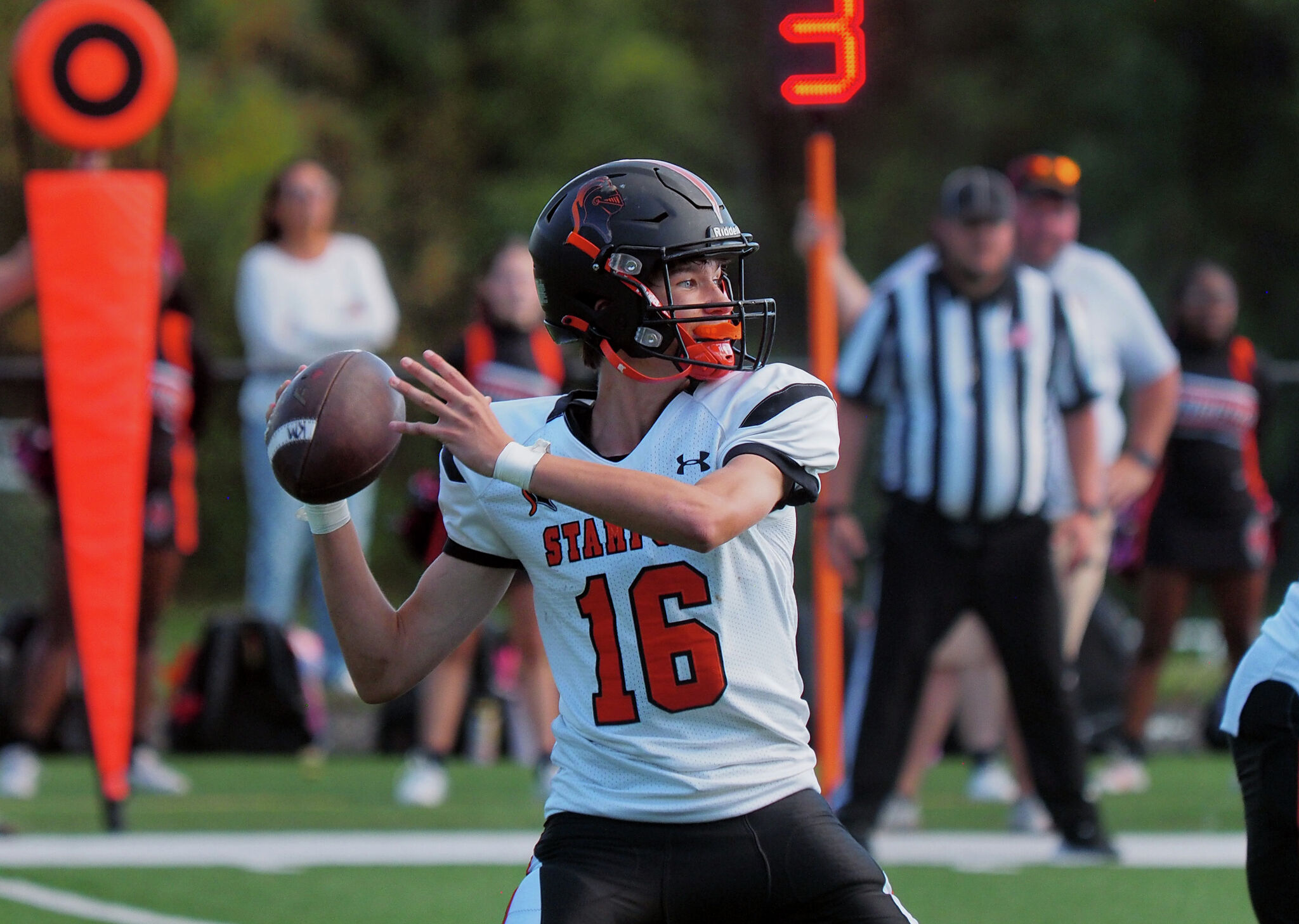FCIAC hopes new high school football schedules more balanced in 2025