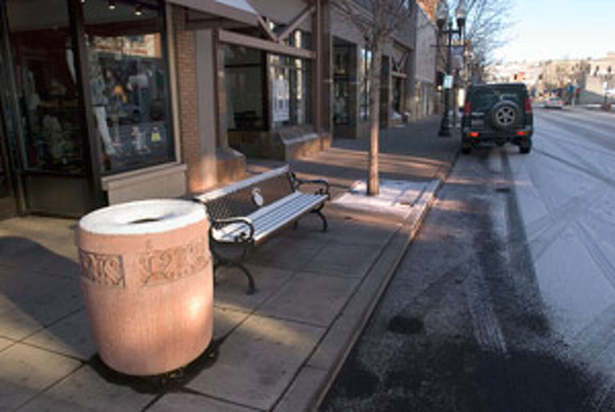 Oregon town uses geothermal energy to stay warm