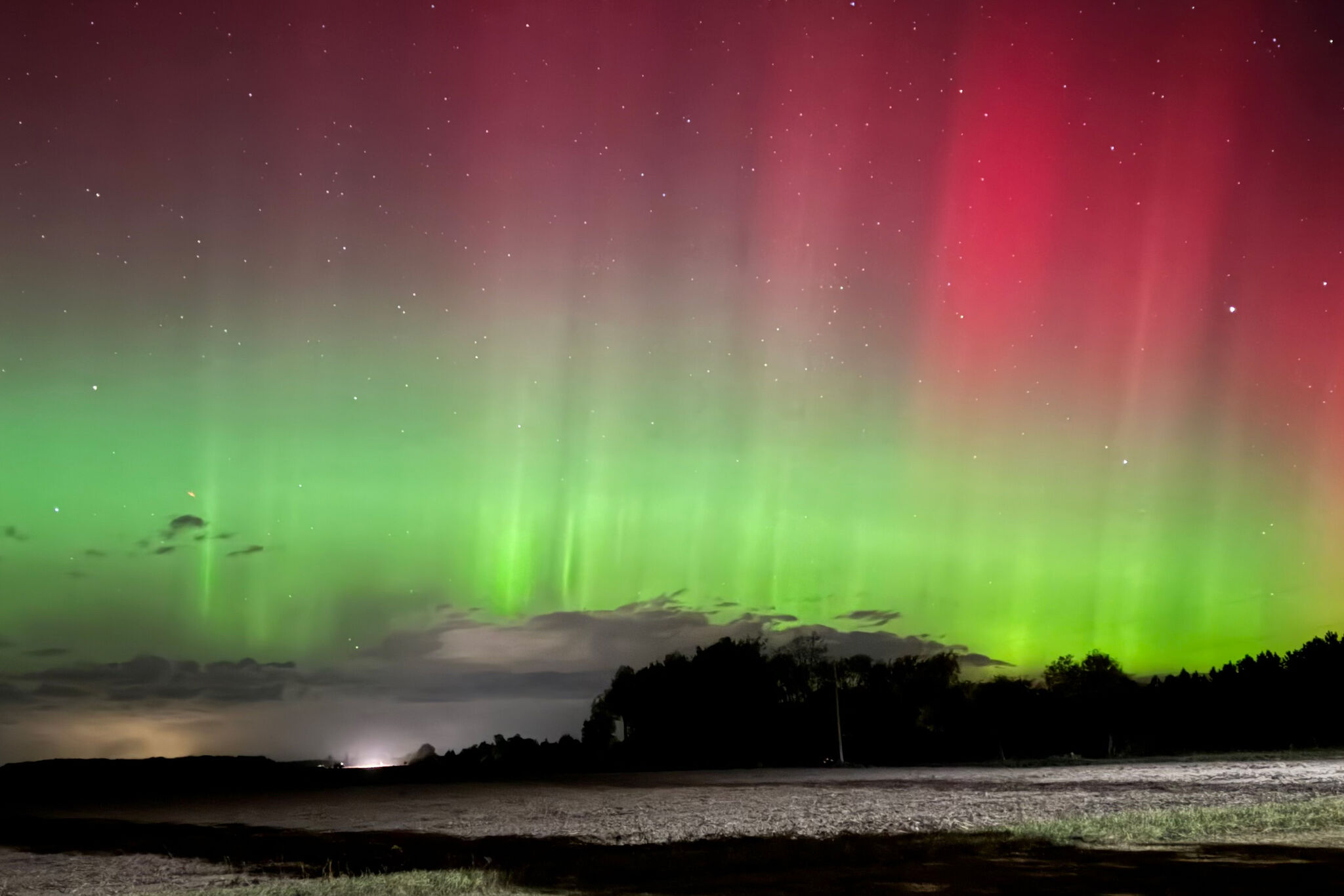 Northern lights shine in Big Rapids, Mecosta County Michigan