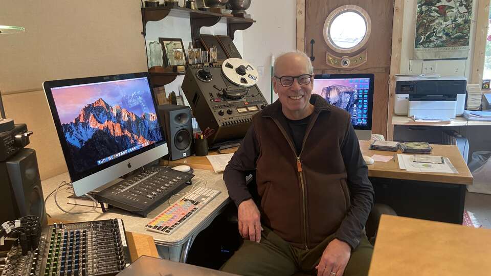 Ben Manilla in his home studio in Lagunitas, 2023