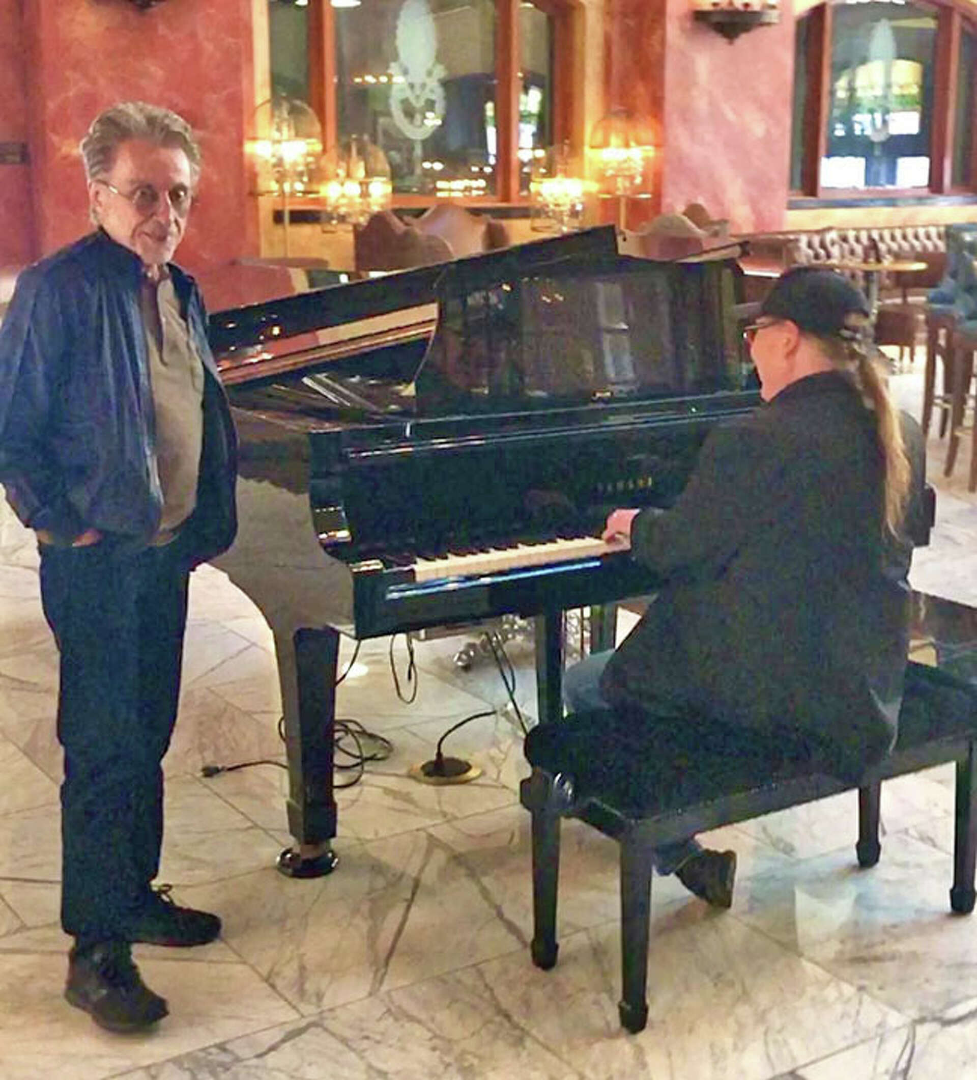 Robby Robinson brings Route 66 Band to Edwardsville IL