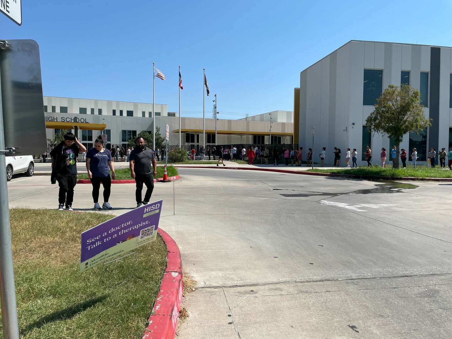 Houston ISD high school enters lockdown Wednesday