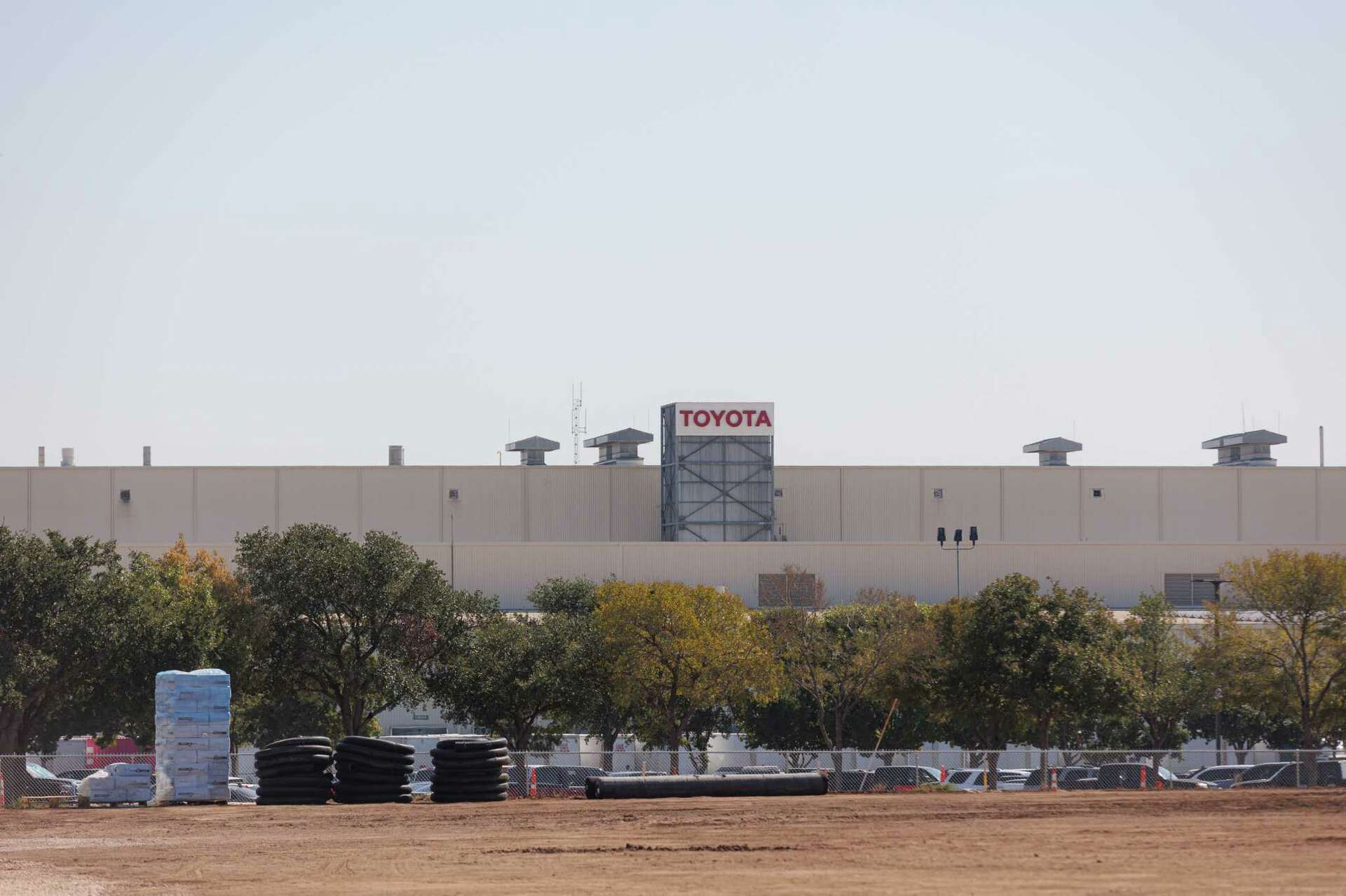 Toyota Texas plant to supply axles for Tundra, Sequoia, Tacoma