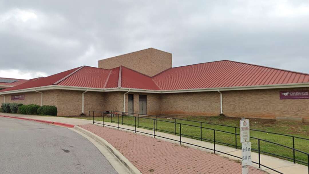 Covington Middle School student reportedly stabbed in Austin