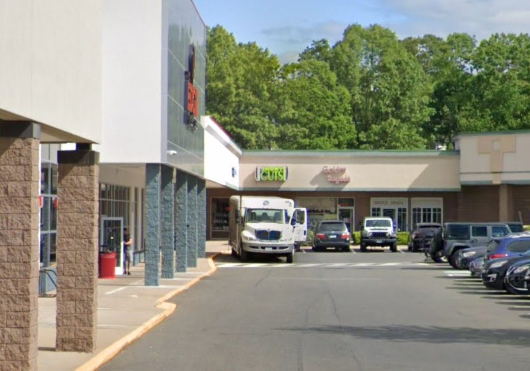 Felons ran prostitution operation in CT shopping plaza, warrant says