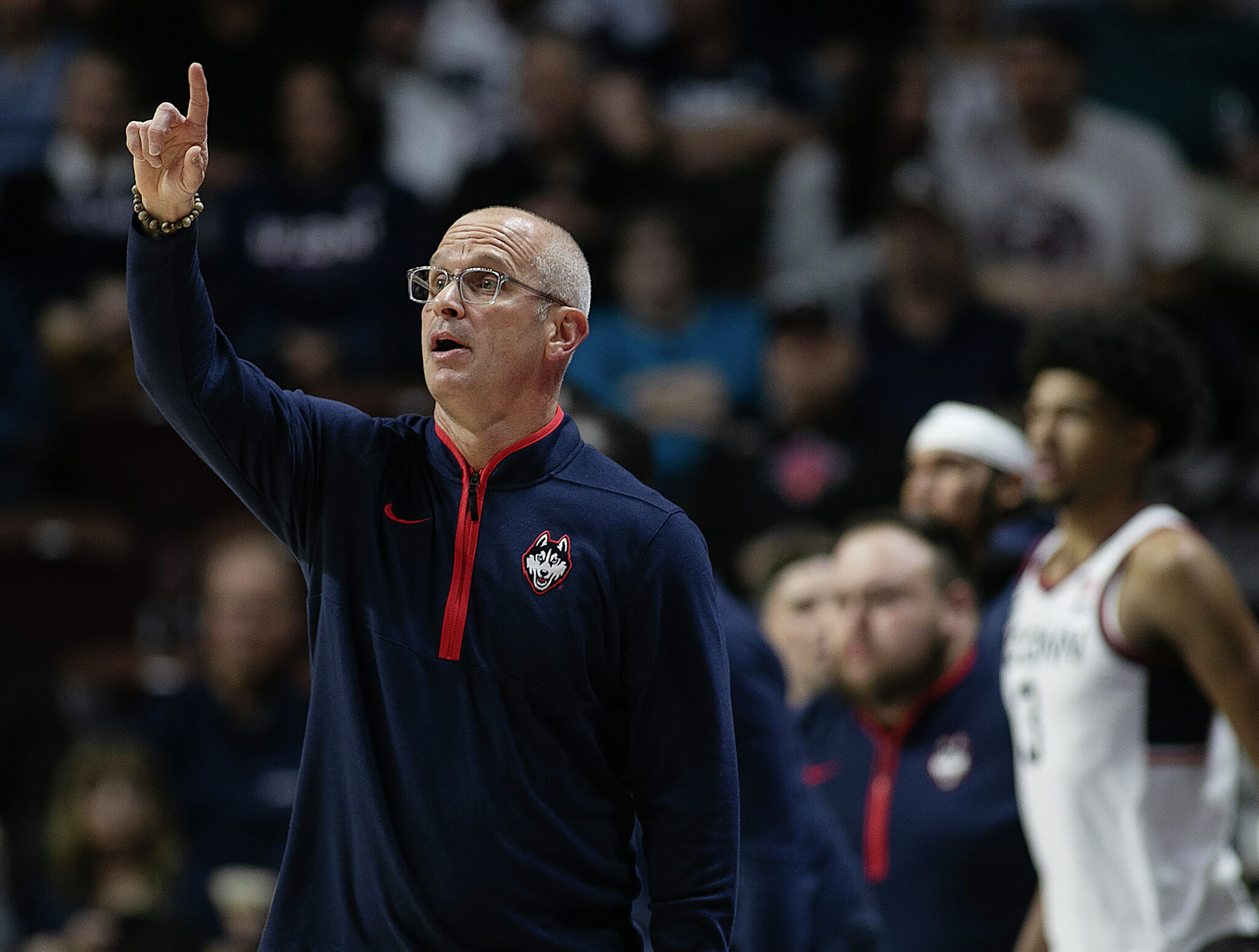 UConn men's basketball coach Dan Hurley hitting with top recruits