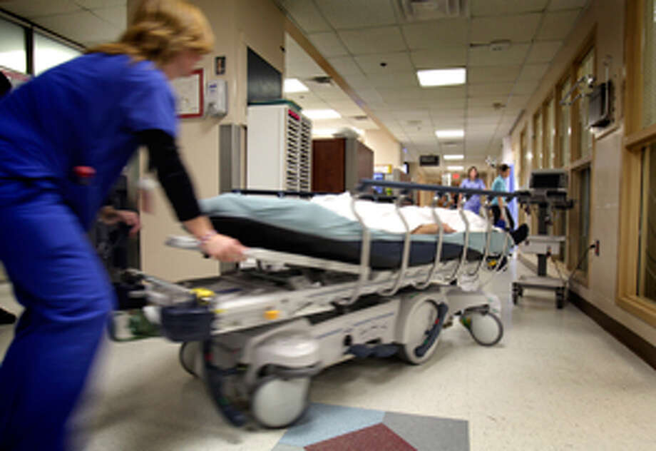 Hospital S Er Shows Signs Of Recovery San Antonio Express News