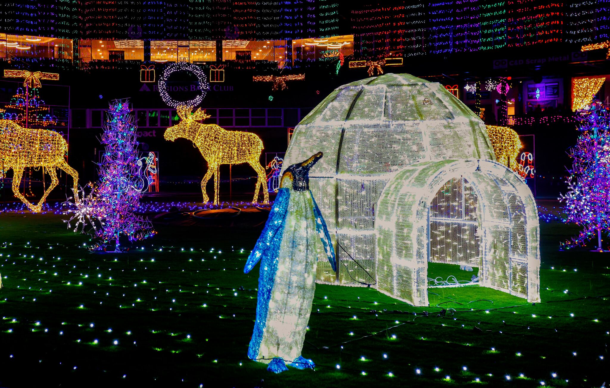Sugar Land Holiday Lights 2024 schedule and how to buy tickets