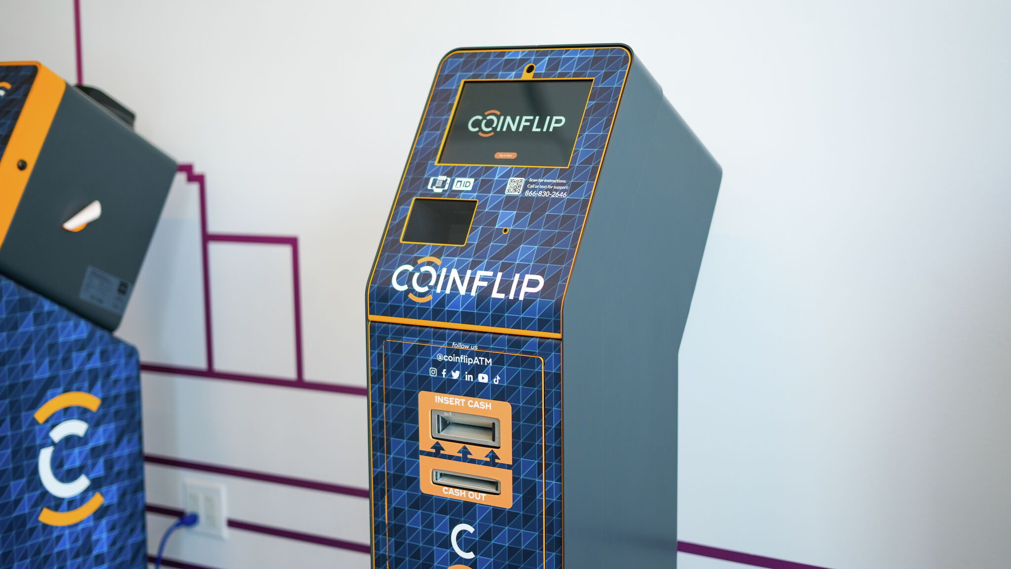 CoinFlip opens new kiosks in Texas convenience store