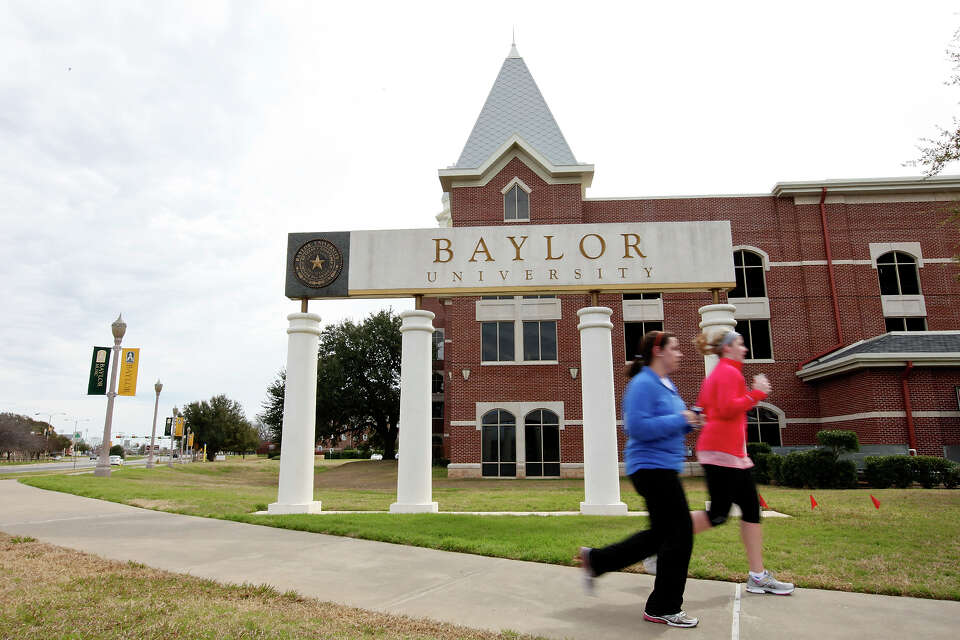U.S. News ranks these graduate programs as the best in Texas