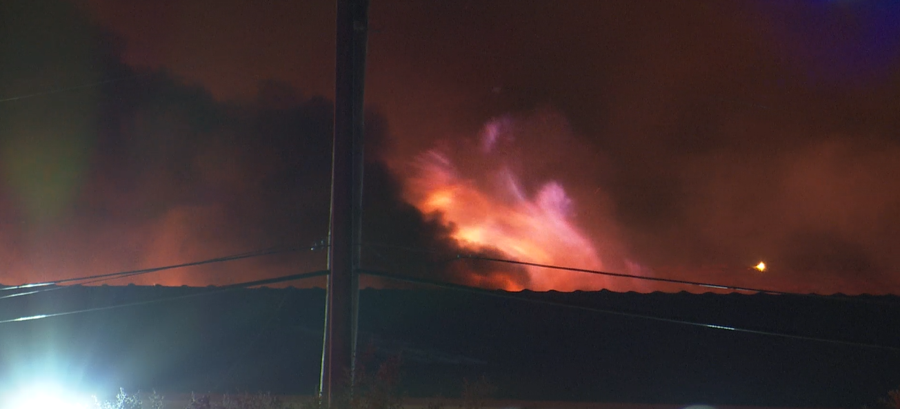 Houston fire spreads at complex near Hobby Airport