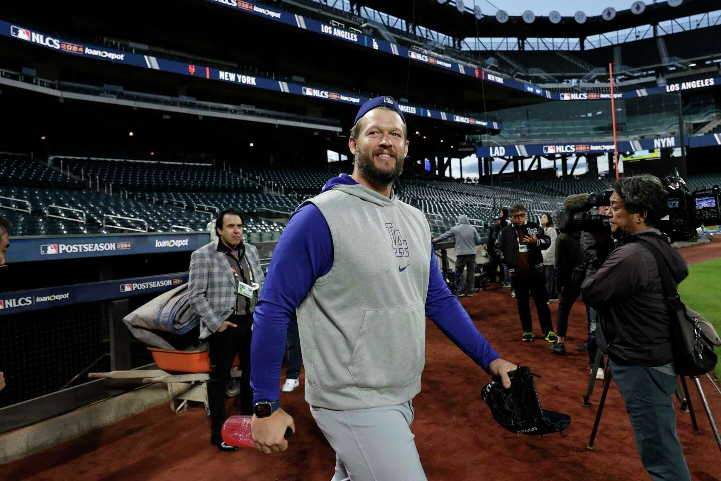 Los Angeles Dodgers star Clayton Kershaw send warning message to Astros ...