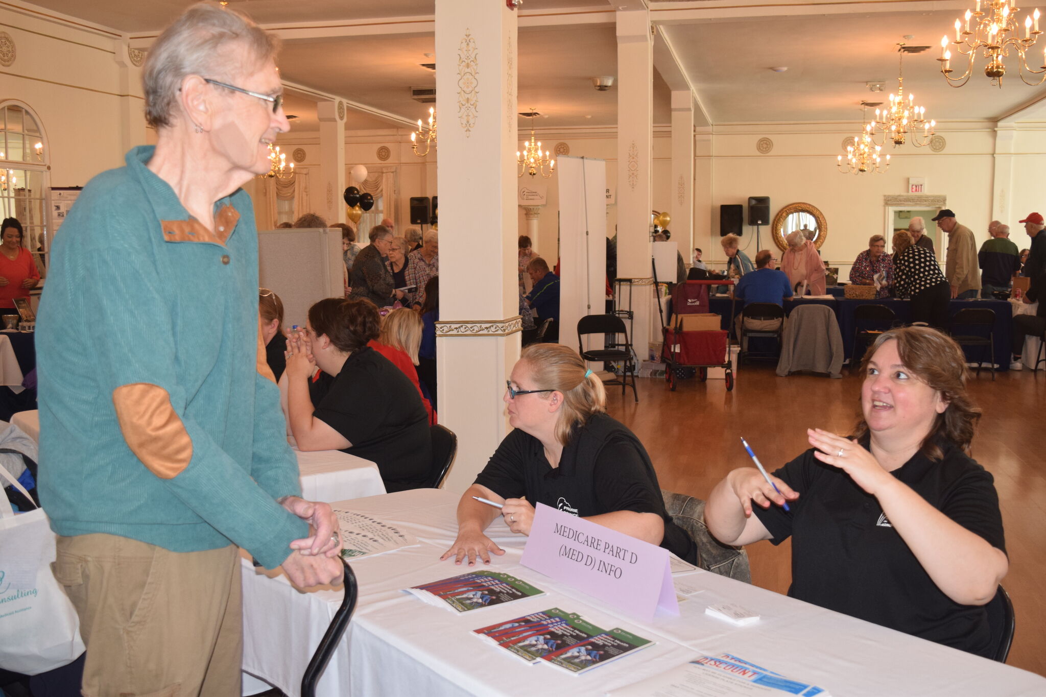 Jacksonville seniors connect with community services