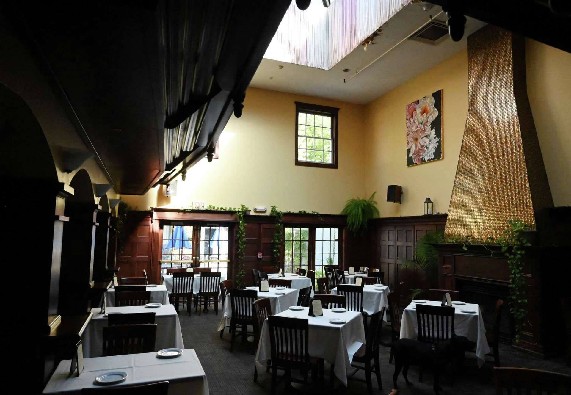 Van Dyck Music Club revived by Stella Pasta Bar & Bistro