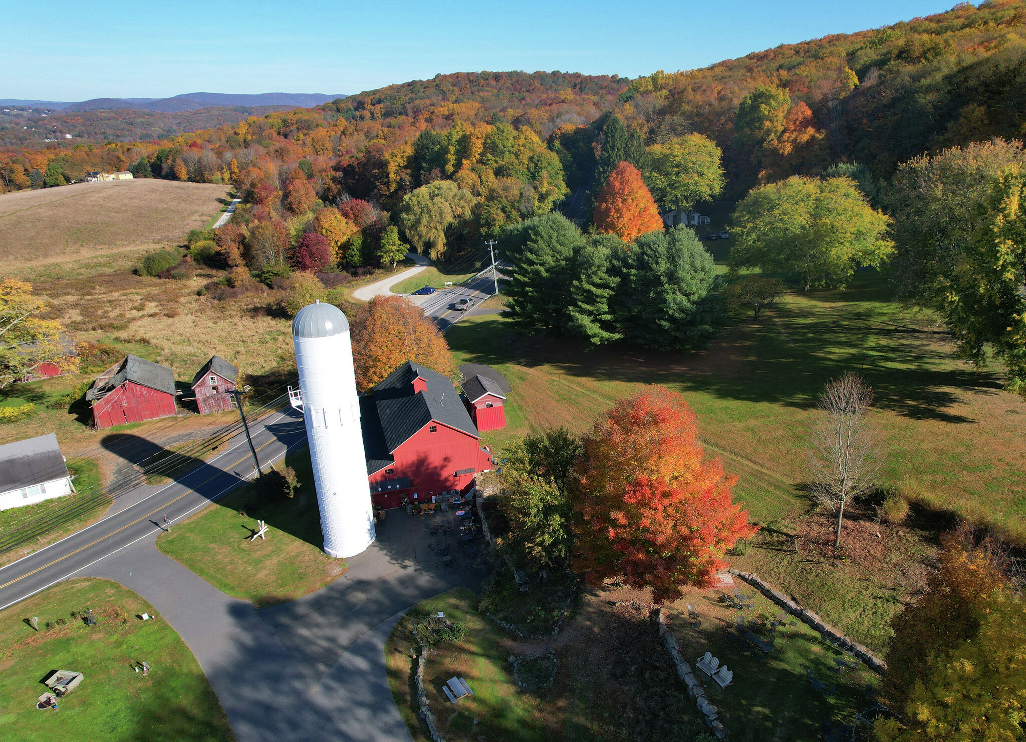 CT areas make Vogue's New England leaf peeping' list
