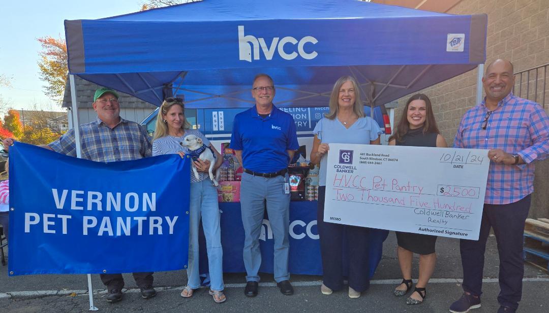 New Vernon pet pantry to provide food and supplies for pets in need