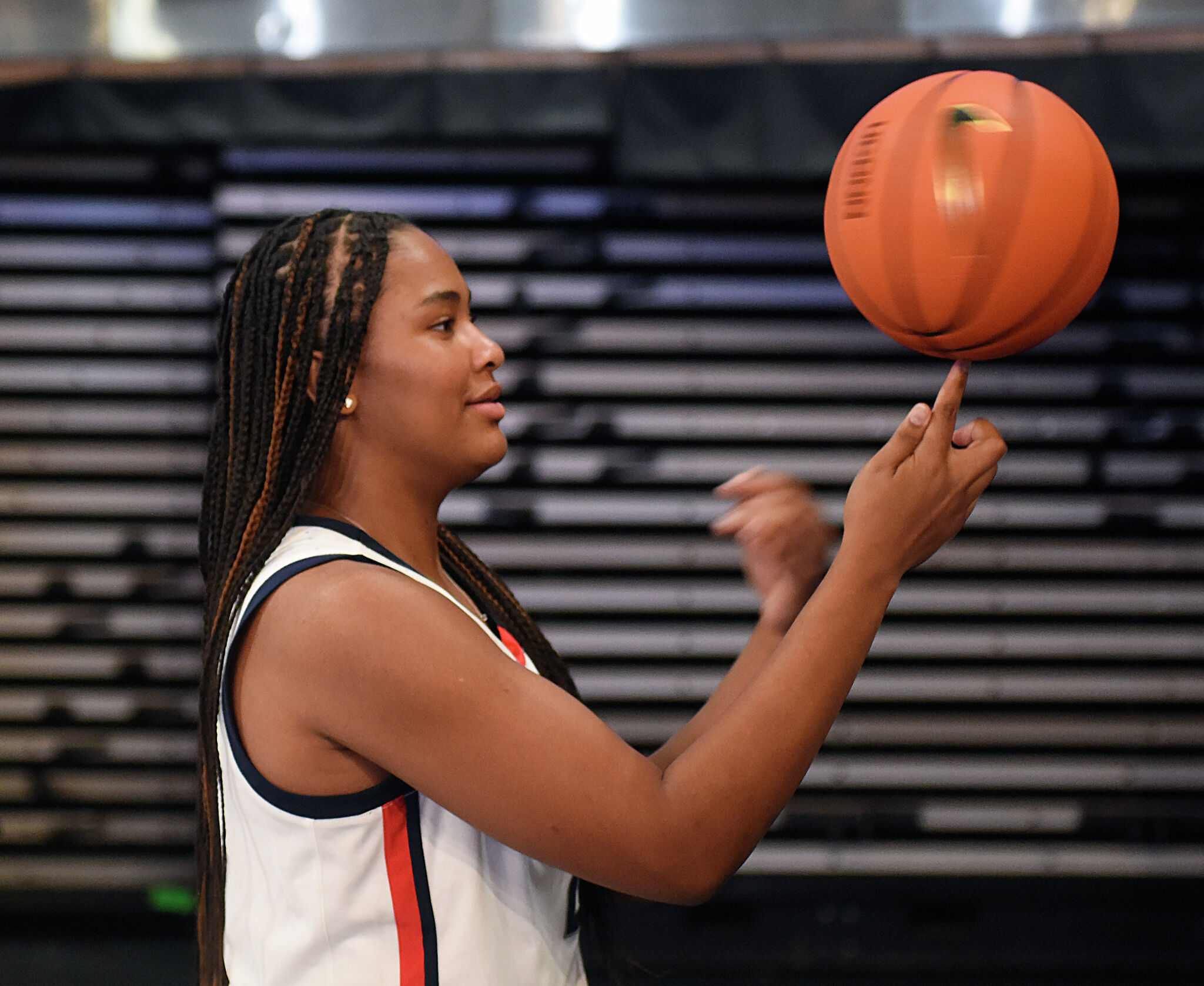 Freshman Sarah Strong impressing for UConn women's basketball team