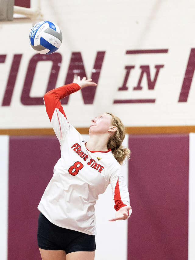 Ferris volleyball team ranked No. 2 nationally