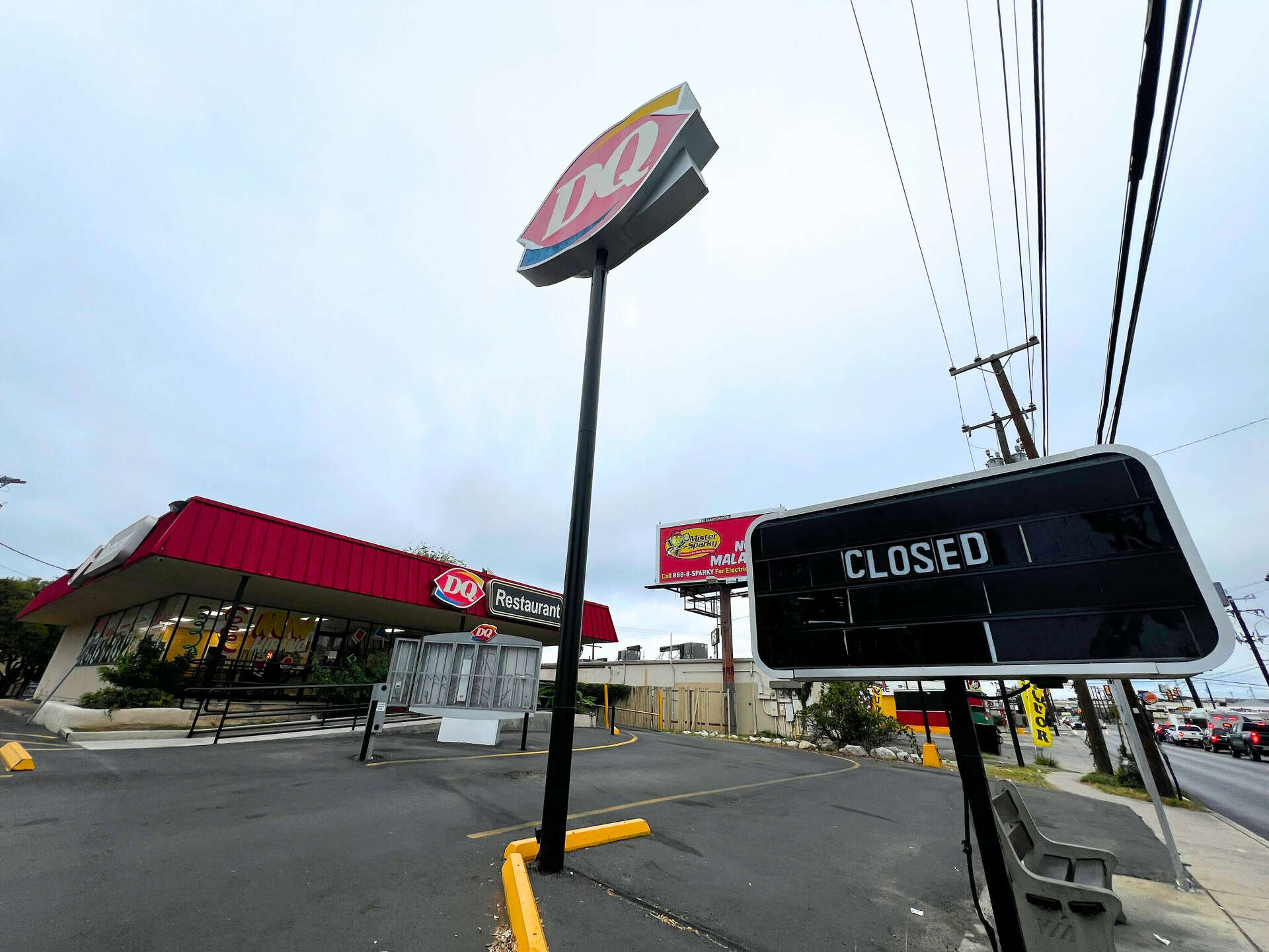 Latest closure of decades-old Dairy Queen shocks neighborhood