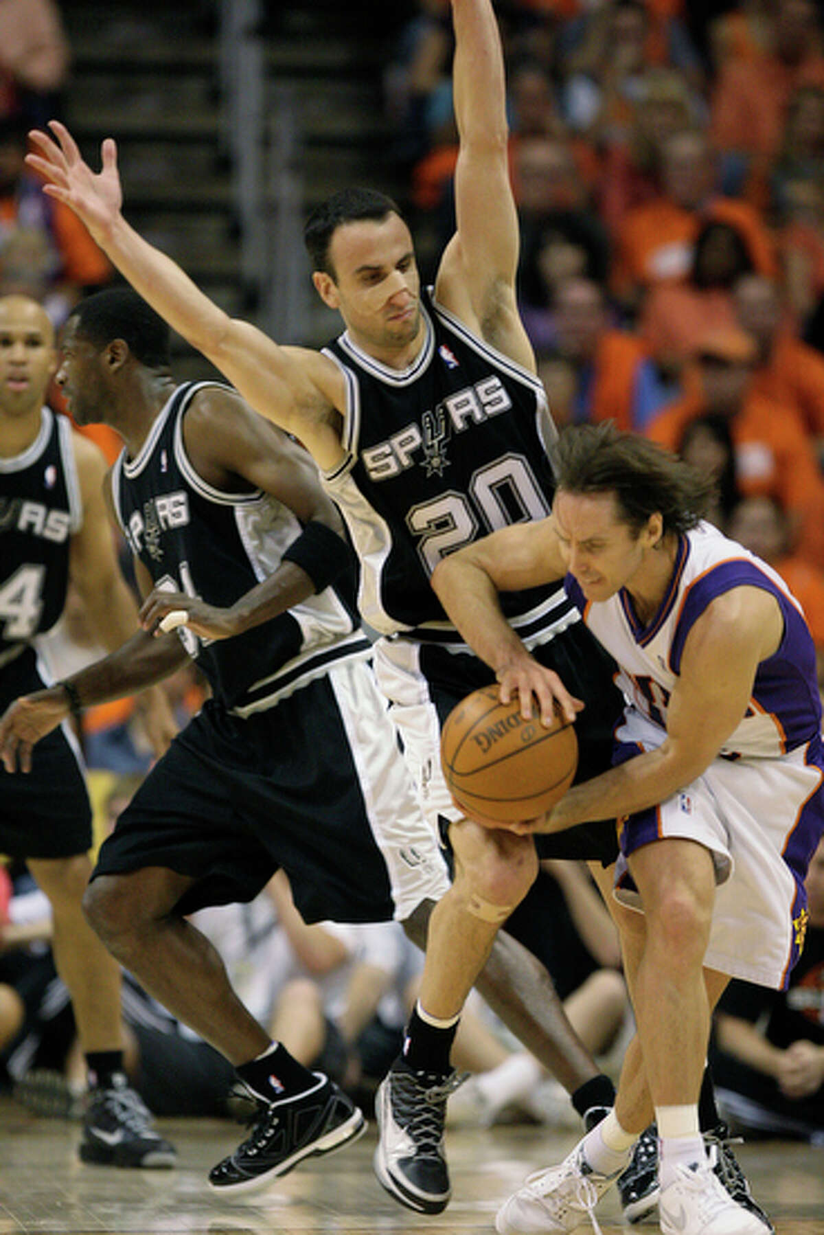 Spurs Drop Game 1 To The Suns 111 102 Spurs Drop Game 1 To The Suns 111 102