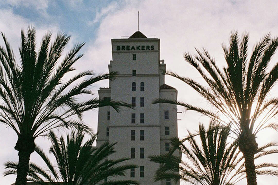 After years of darkness, a grand Calif. hotel is ready to glow again